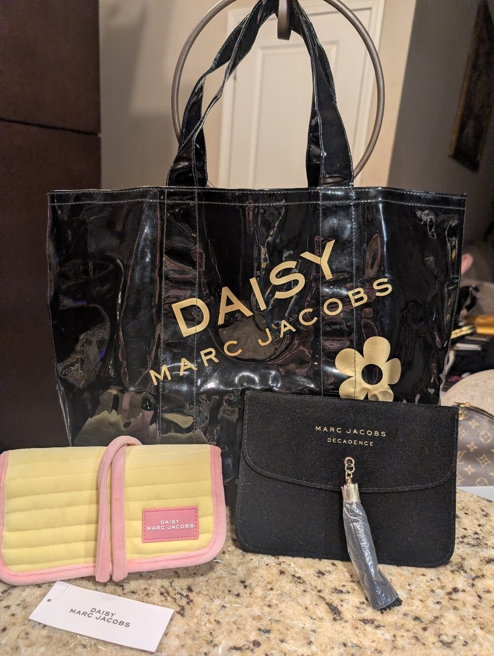 Marc Jacobs Bundle Daisy Tote Bag & Jewelry Holder Clutch